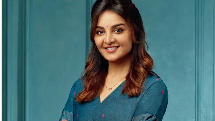 manju-warrier-likely-to-become-left-candidate-in-chalakudy