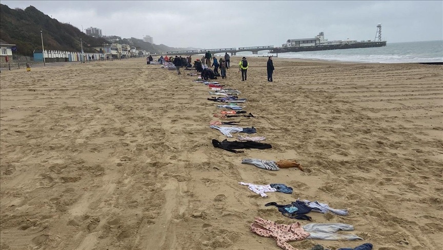 bournemouth beach transformed into giant memorial for children killed by israel in gaza
