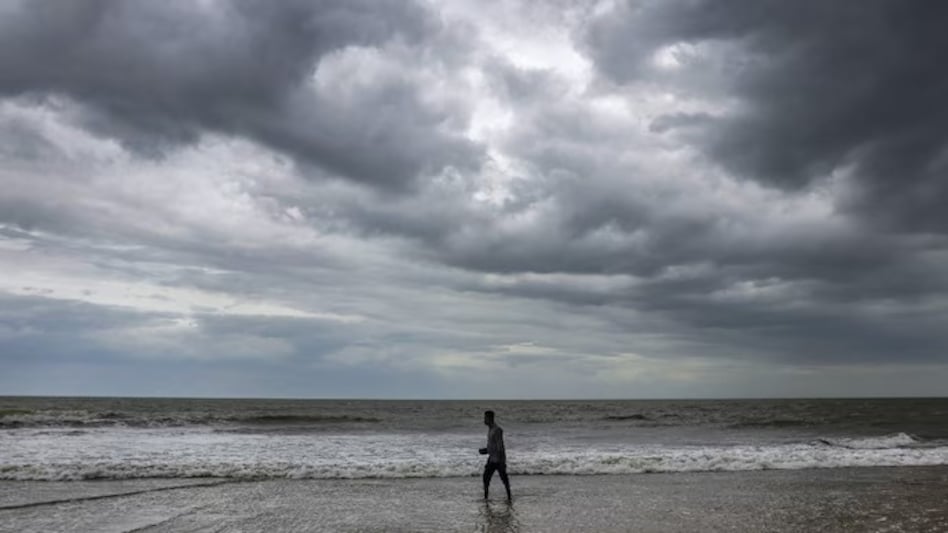 The Meteorological Department has warned that rain will continue in Kerala today