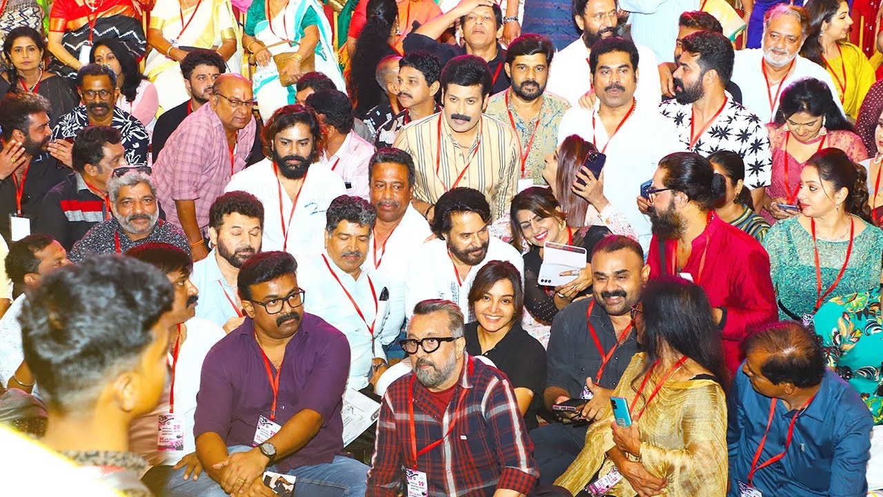 mohanlal-resigned-amma-president post