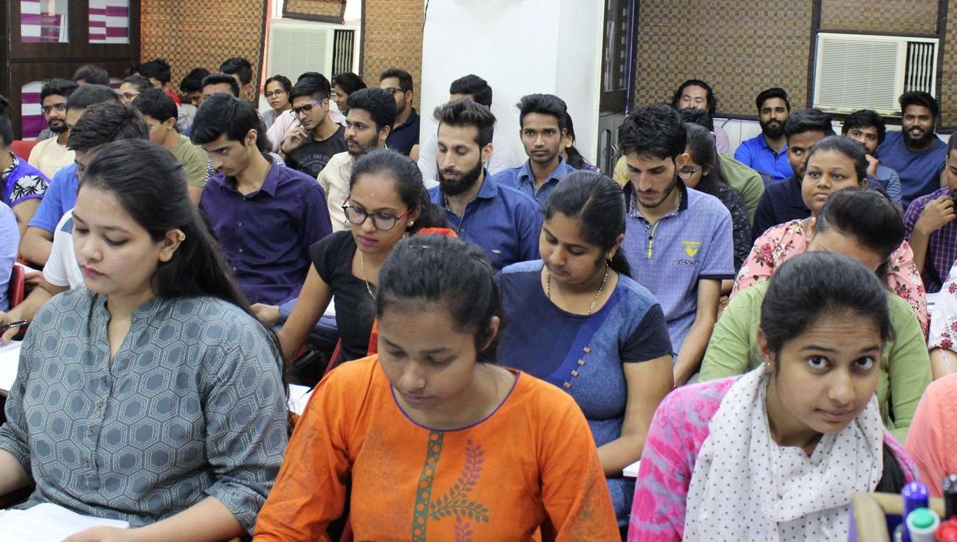 Kerala State Civil Service Academy has invited applications for september batch