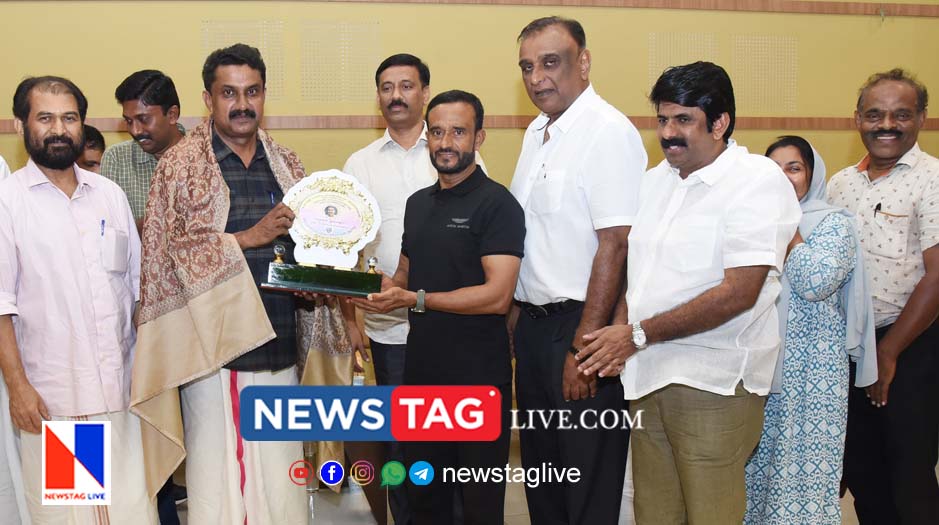 KUWJ State general secretary Suresh Edappal honoured by MFC management