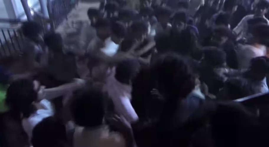 Mukkam school festival, teachers and students clashed