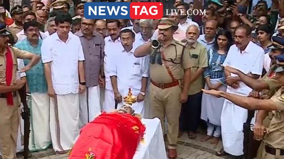 MT Vasudevan Nair s funeral with full honour