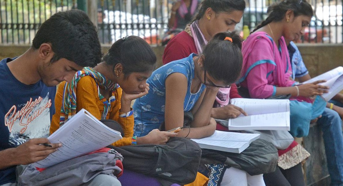 Minority students can apply for UGC/CSIR NET training