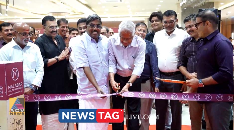 time unveiled exhibition of branded watches started at Malabar Gold and Diamonds show room