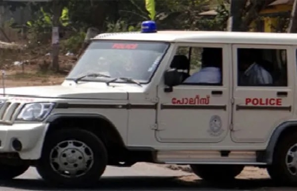 80 lakh rupees robbed in Kochi
