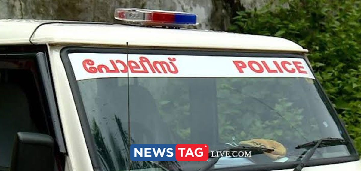 rupees 5 crore seized in Koduvally which kept secret boxes in car