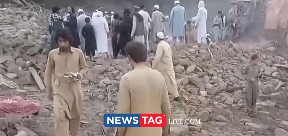 30 killed in pakistan in air strike by pak air force