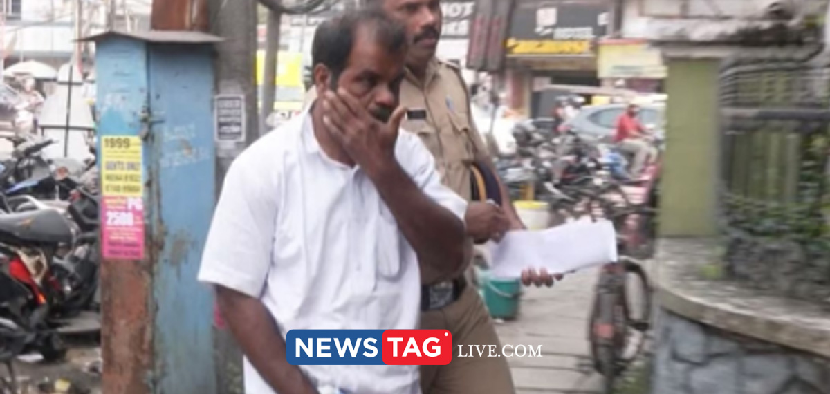 man arrested for nude show in KSRTC bus