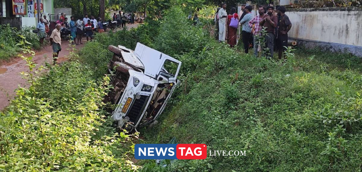7 students injured after school van met with accident