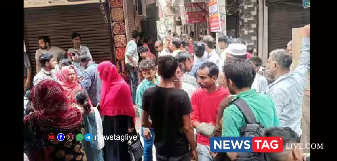 man kills wife and daughter gaziabad