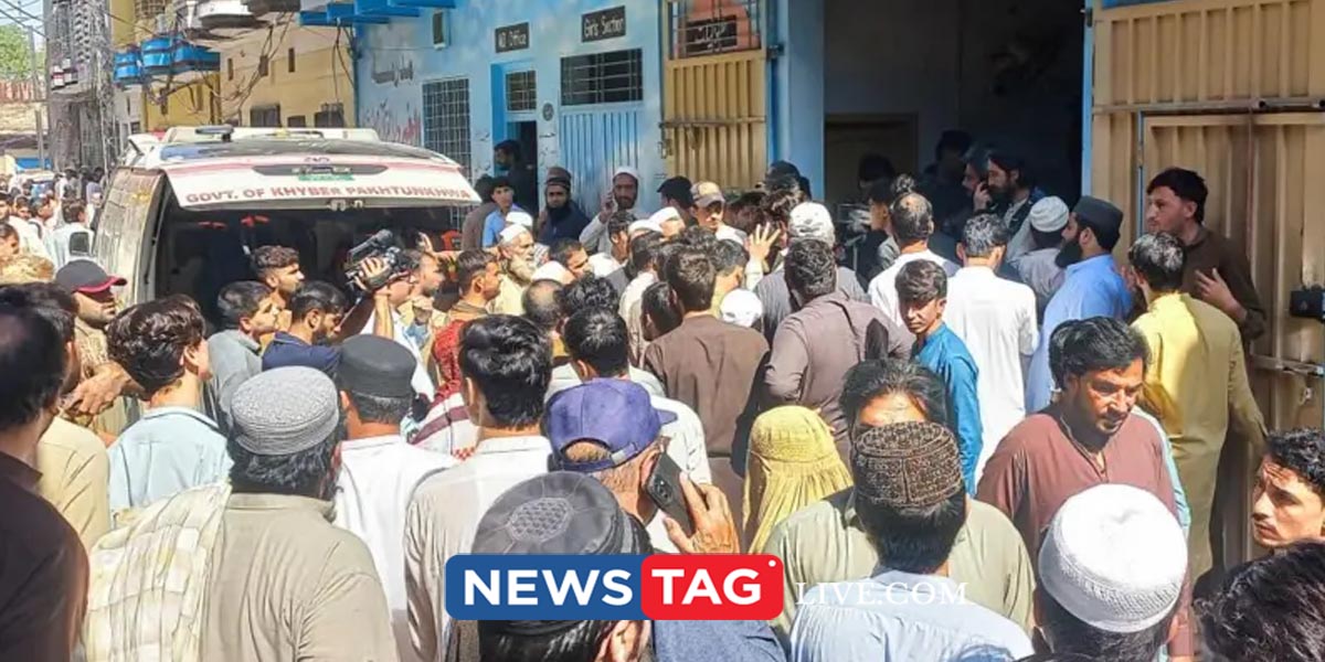 27 students including 28 killed after school roof fall on them
