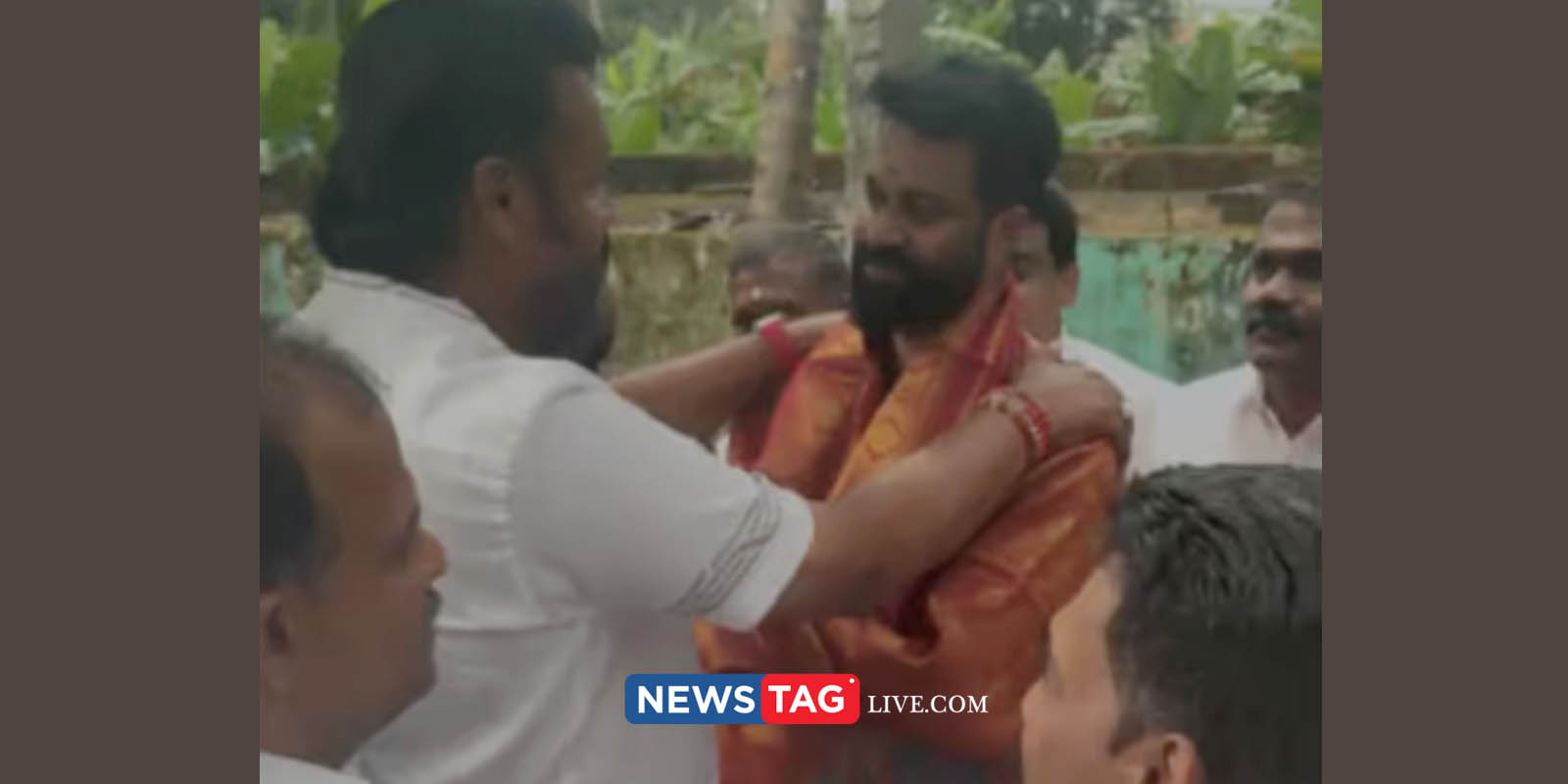 Suresh Gopi receivs R Sugathan in front of jail