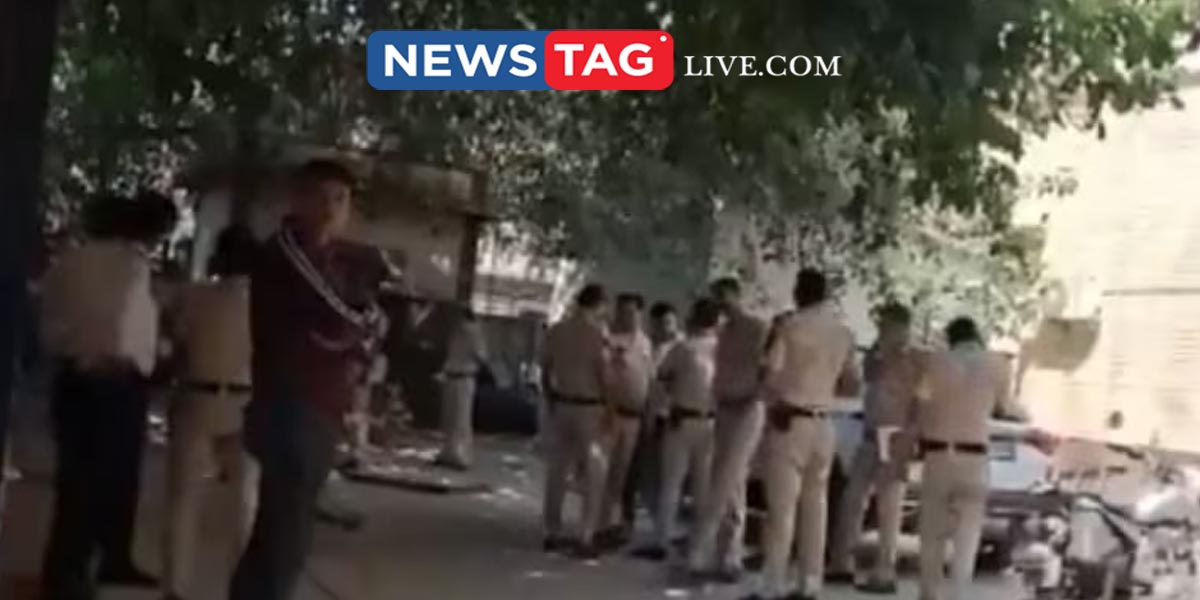 class 12 girl dies by set herself on fire