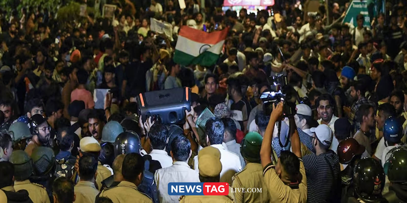 internet ban in Delhi